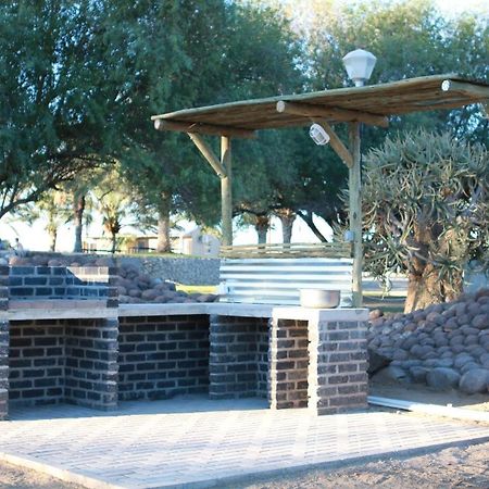 Maritz Country Lodge Keetmanshoop Exteriör bild