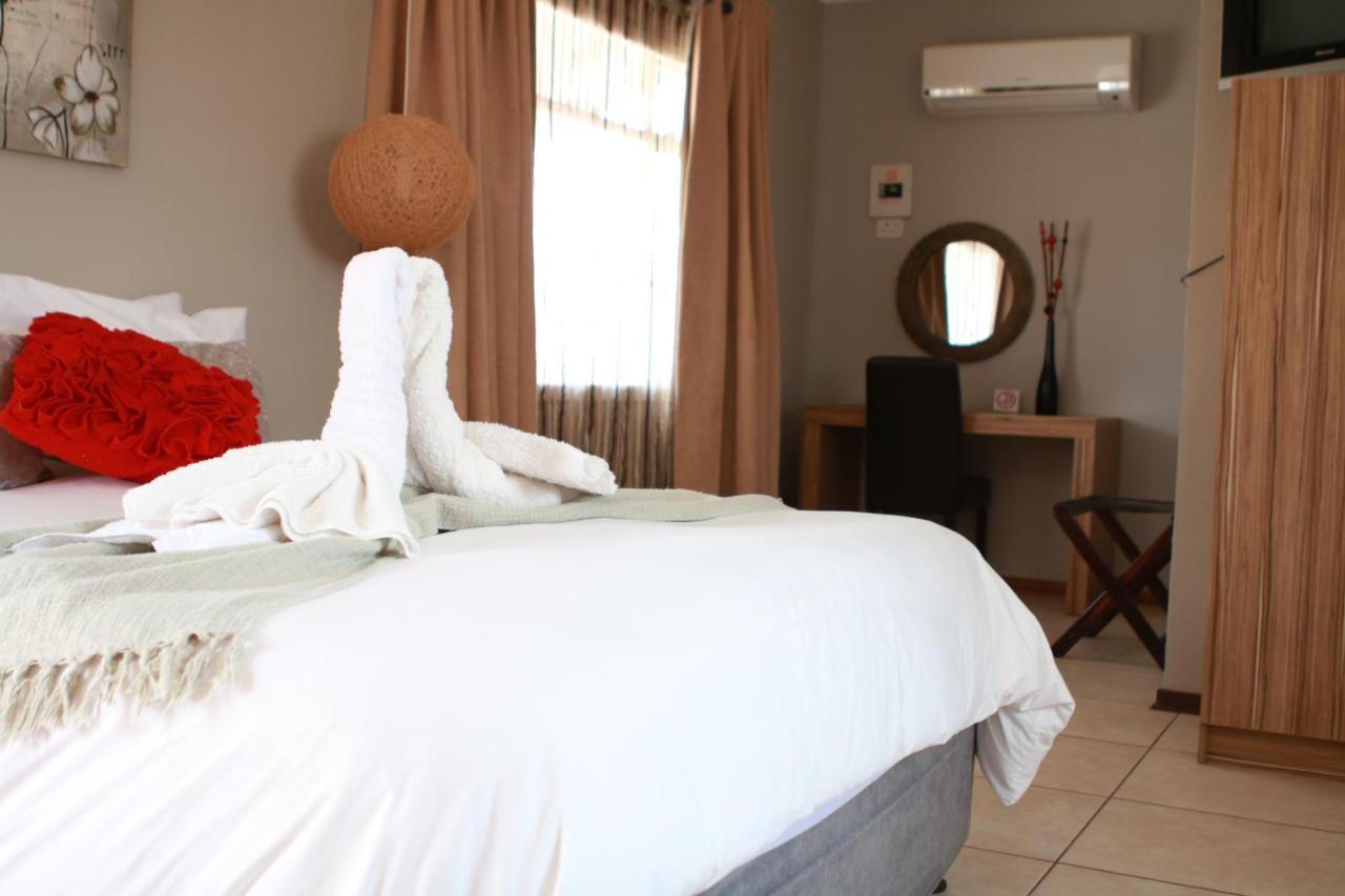 Maritz Country Lodge Keetmanshoop Exteriör bild